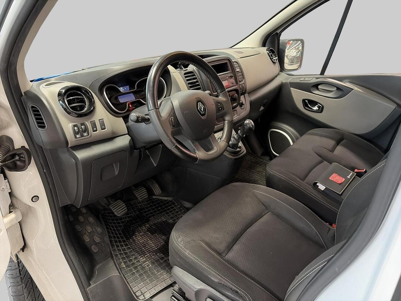 Renault Trafic vaihtoauto