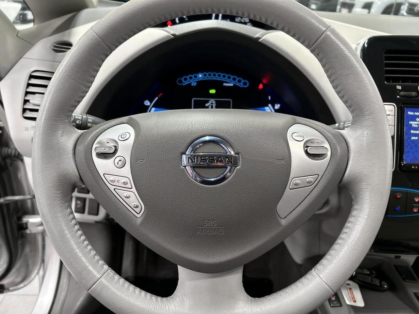 Nissan Leaf vaihtoauto