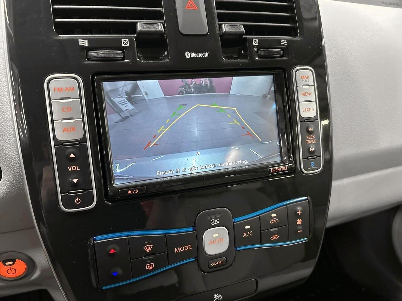 Nissan Leaf vaihtoauto