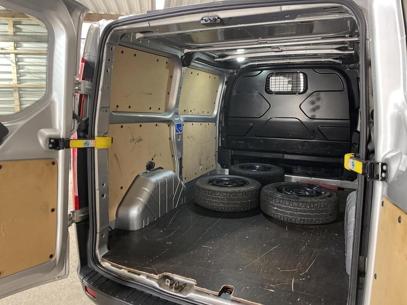 Ford Transit vaihtoauto