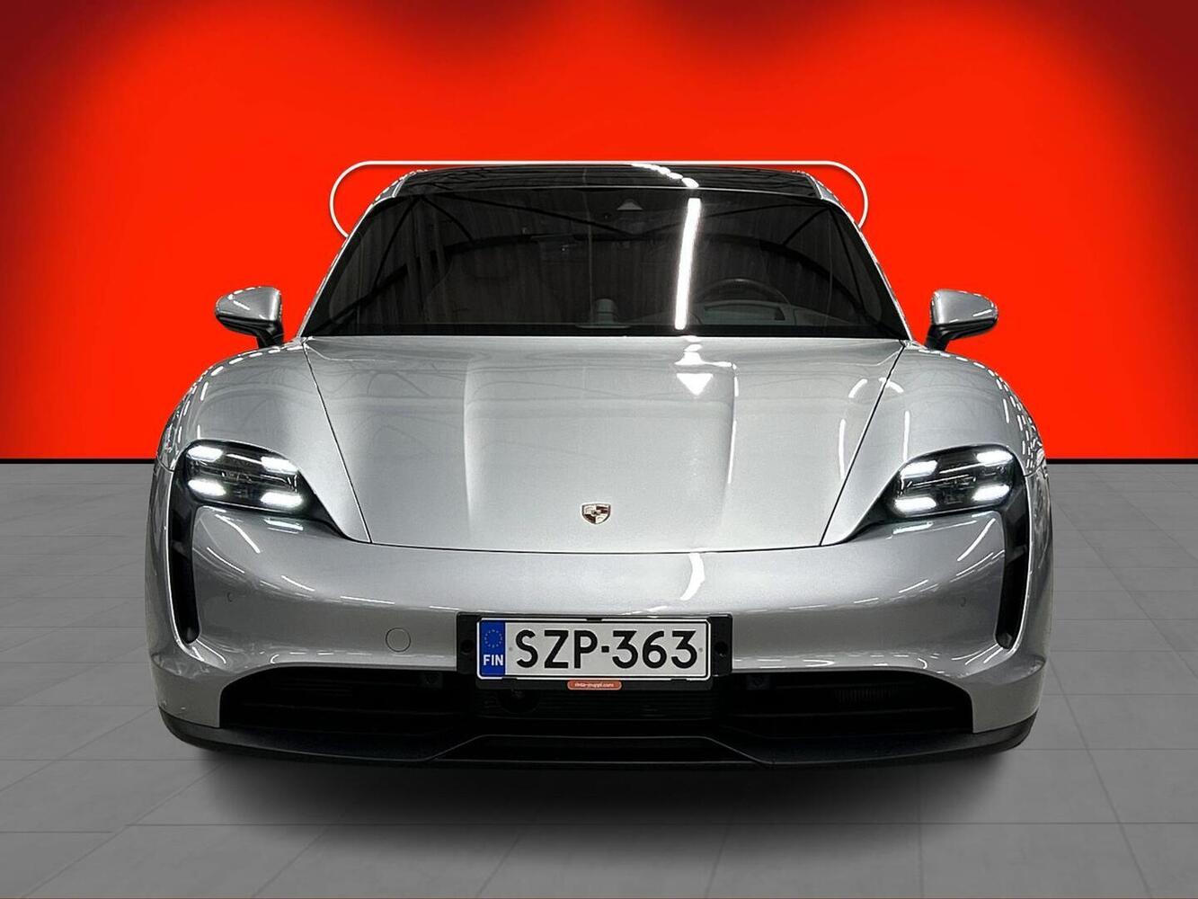Porsche Taycan vaihtoauto