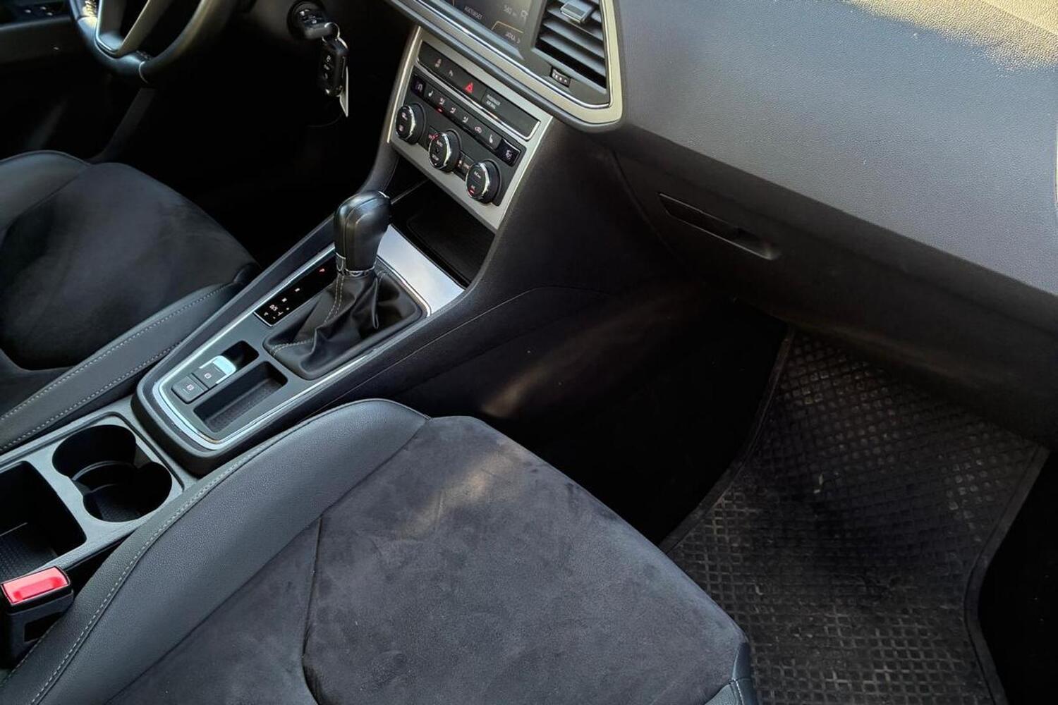 SEAT Leon vaihtoauto