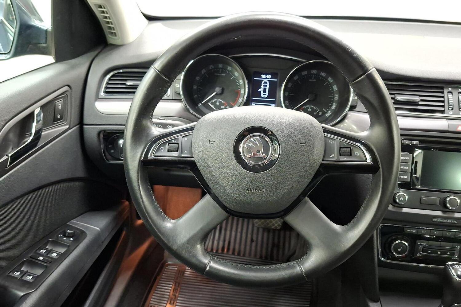 Skoda Superb vaihtoauto