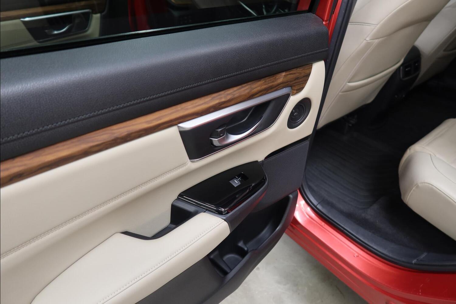 Honda CR-V vaihtoauto