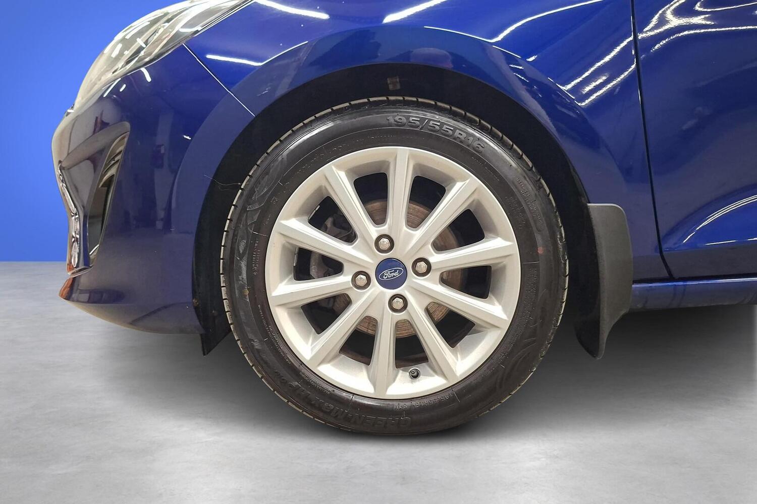 Ford Fiesta vaihtoauto