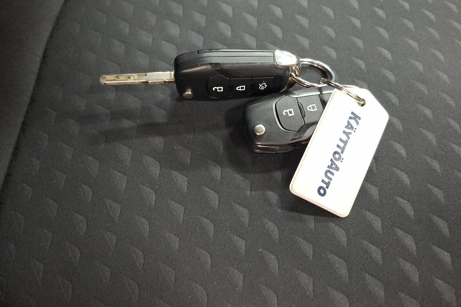 Ford Fiesta vaihtoauto