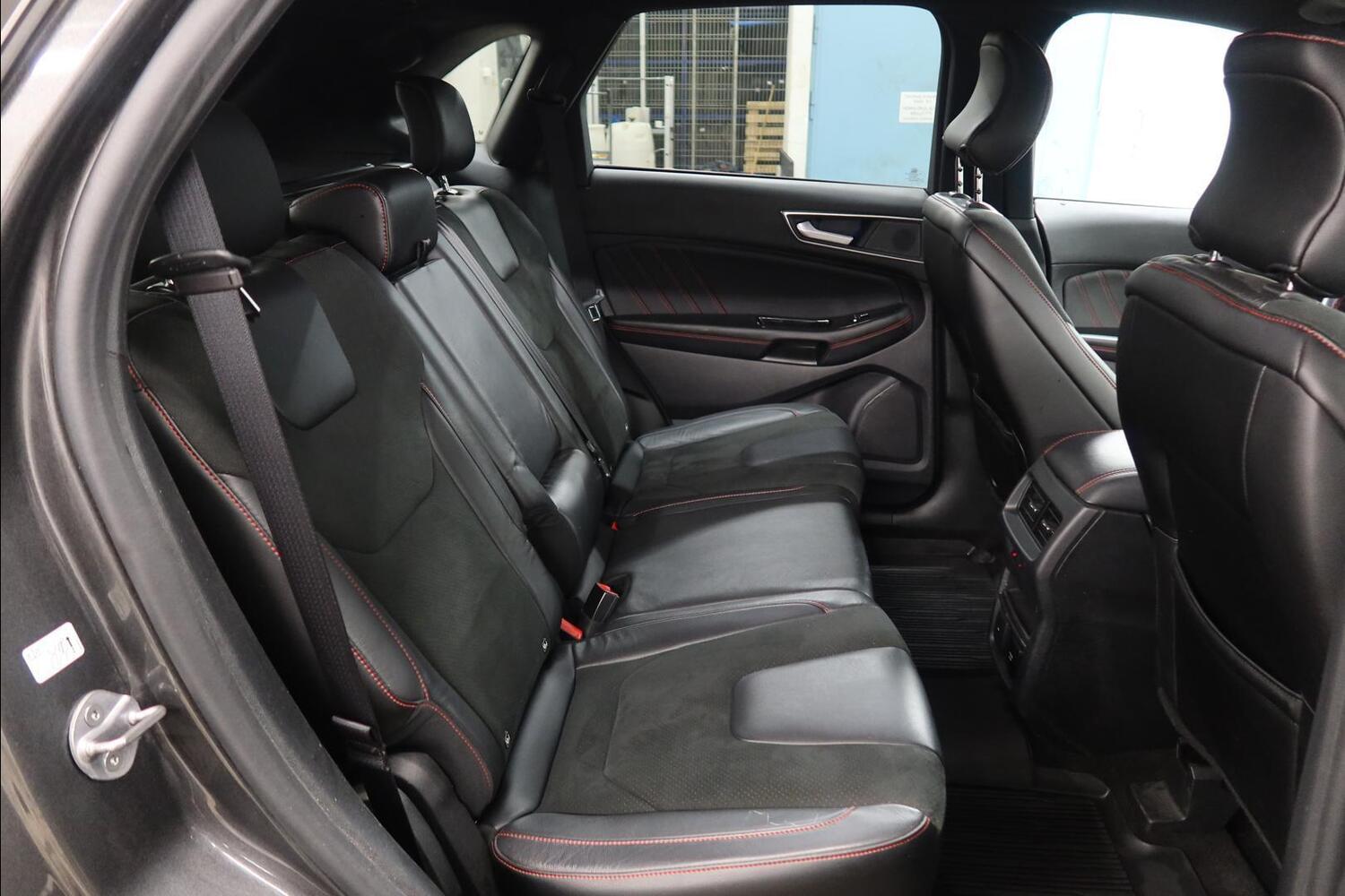 Ford Edge vaihtoauto