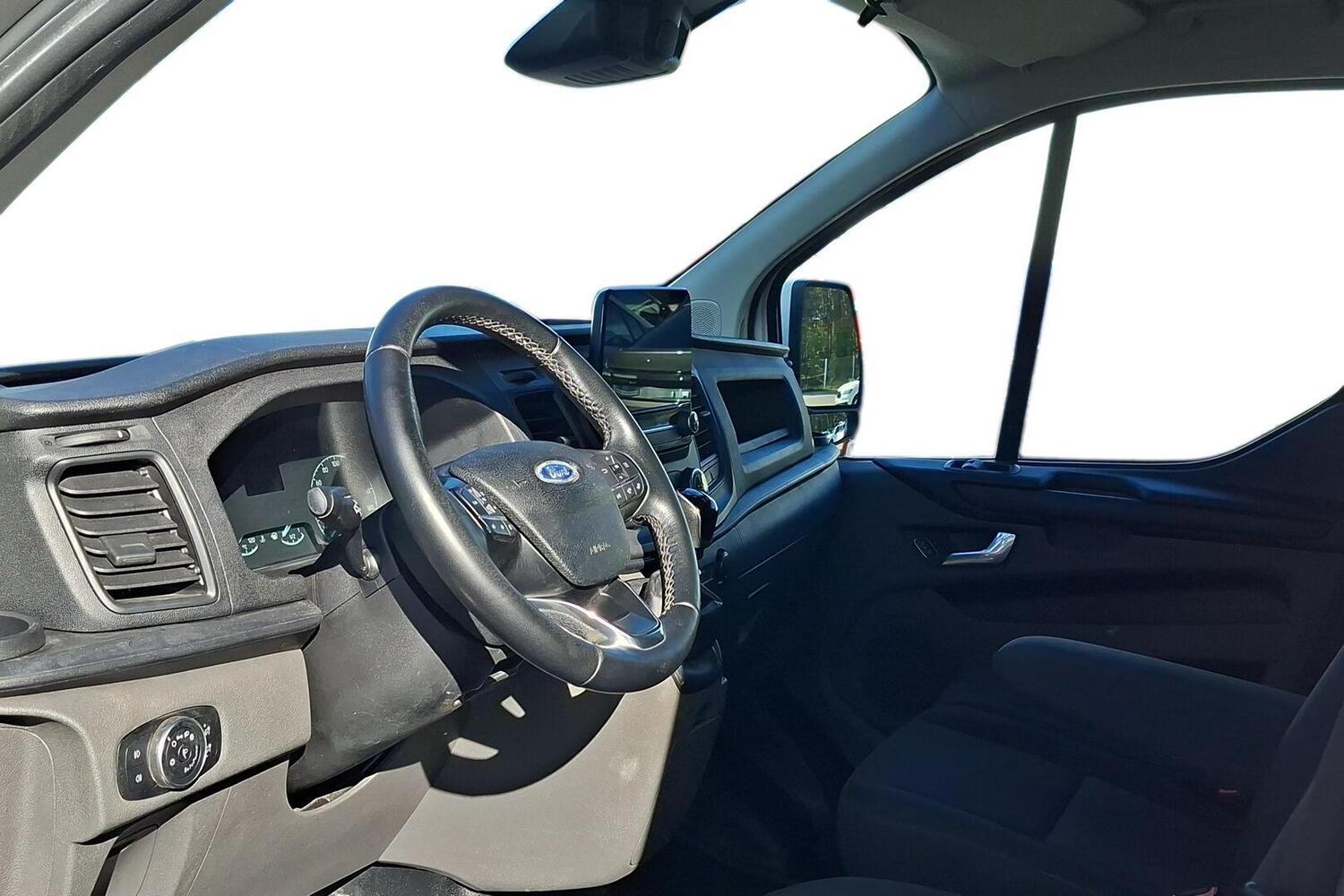 Ford Transit Custom vaihtoauto