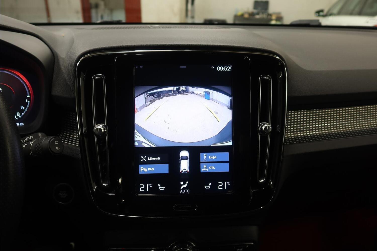 Volvo XC40 vaihtoauto