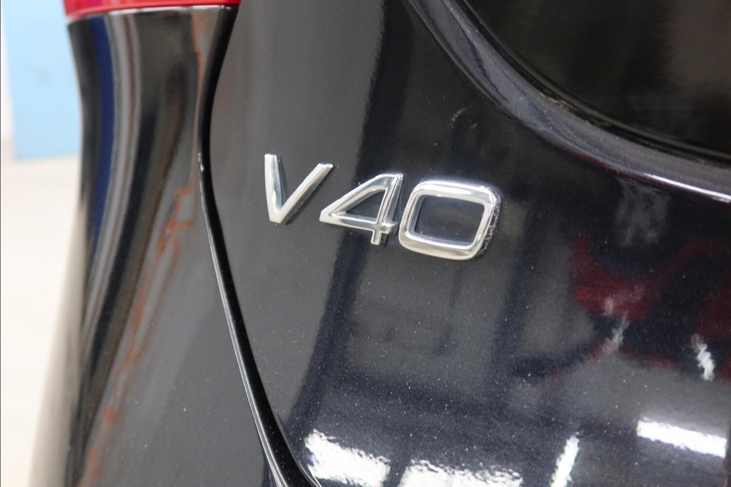Volvo V40 Cross Country vaihtoauto