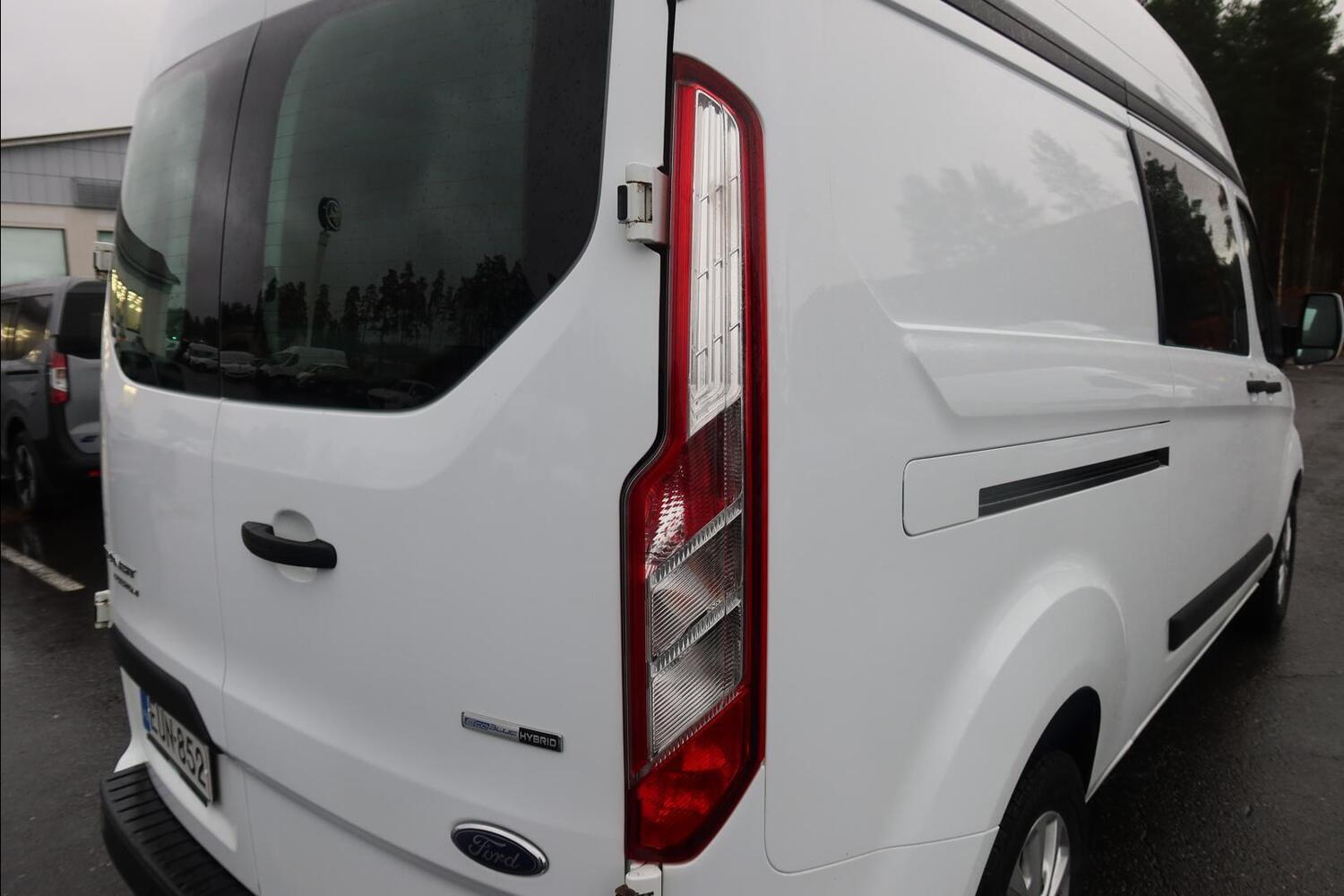 Ford Transit Custom vaihtoauto