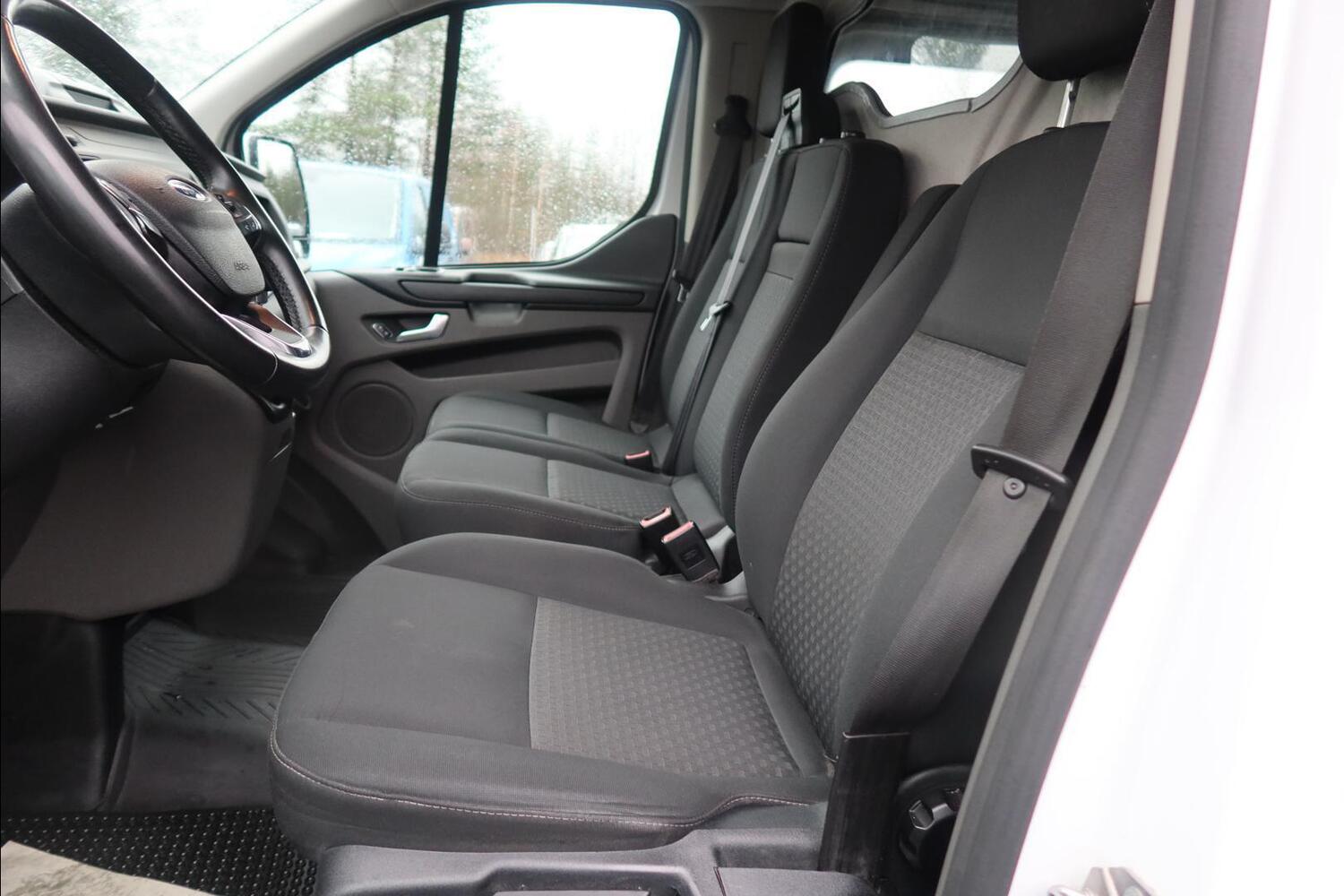 Ford Transit Custom vaihtoauto
