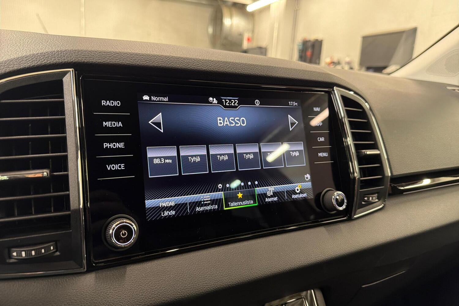 Skoda Karoq vaihtoauto