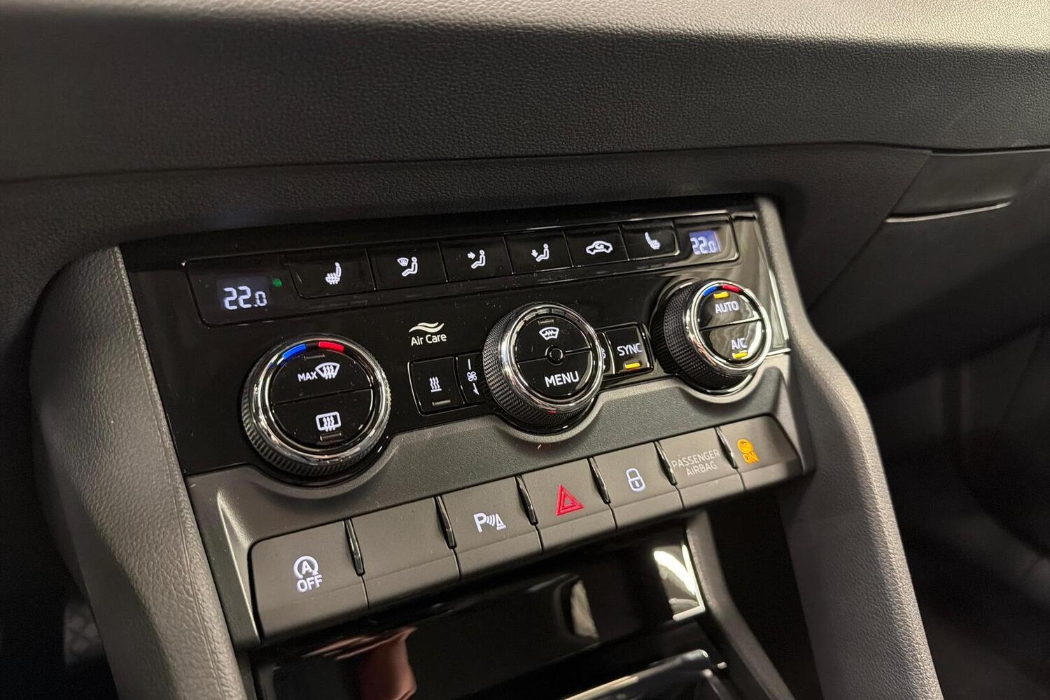 Skoda Karoq vaihtoauto