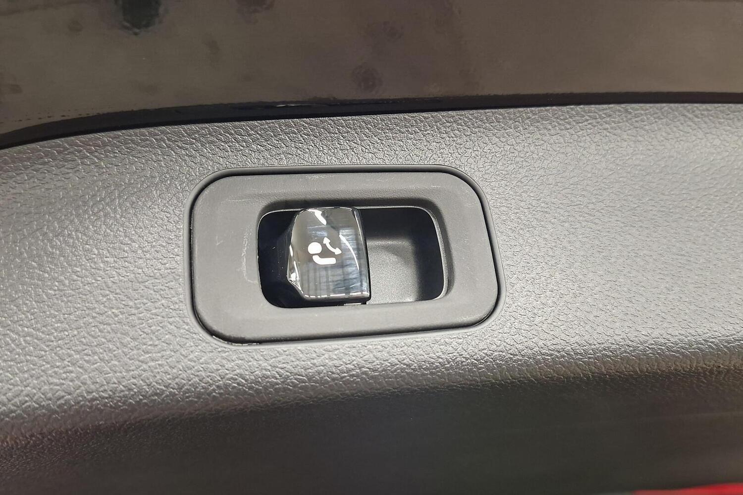 Mercedes-Benz GLB vaihtoauto
