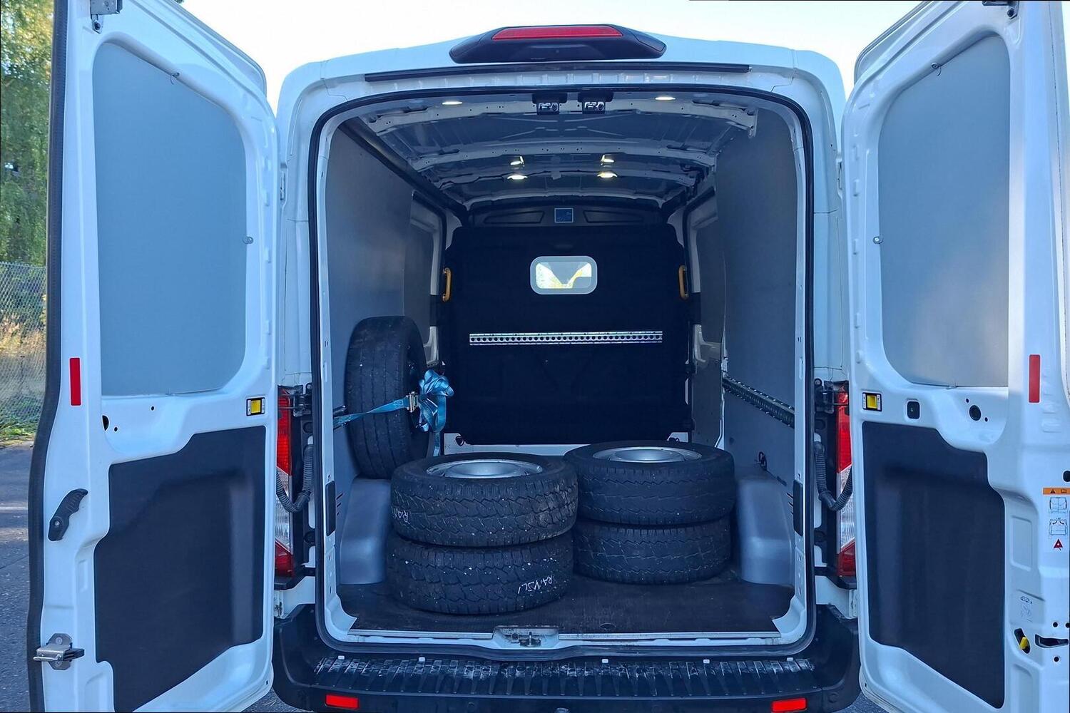 Ford Transit vaihtoauto