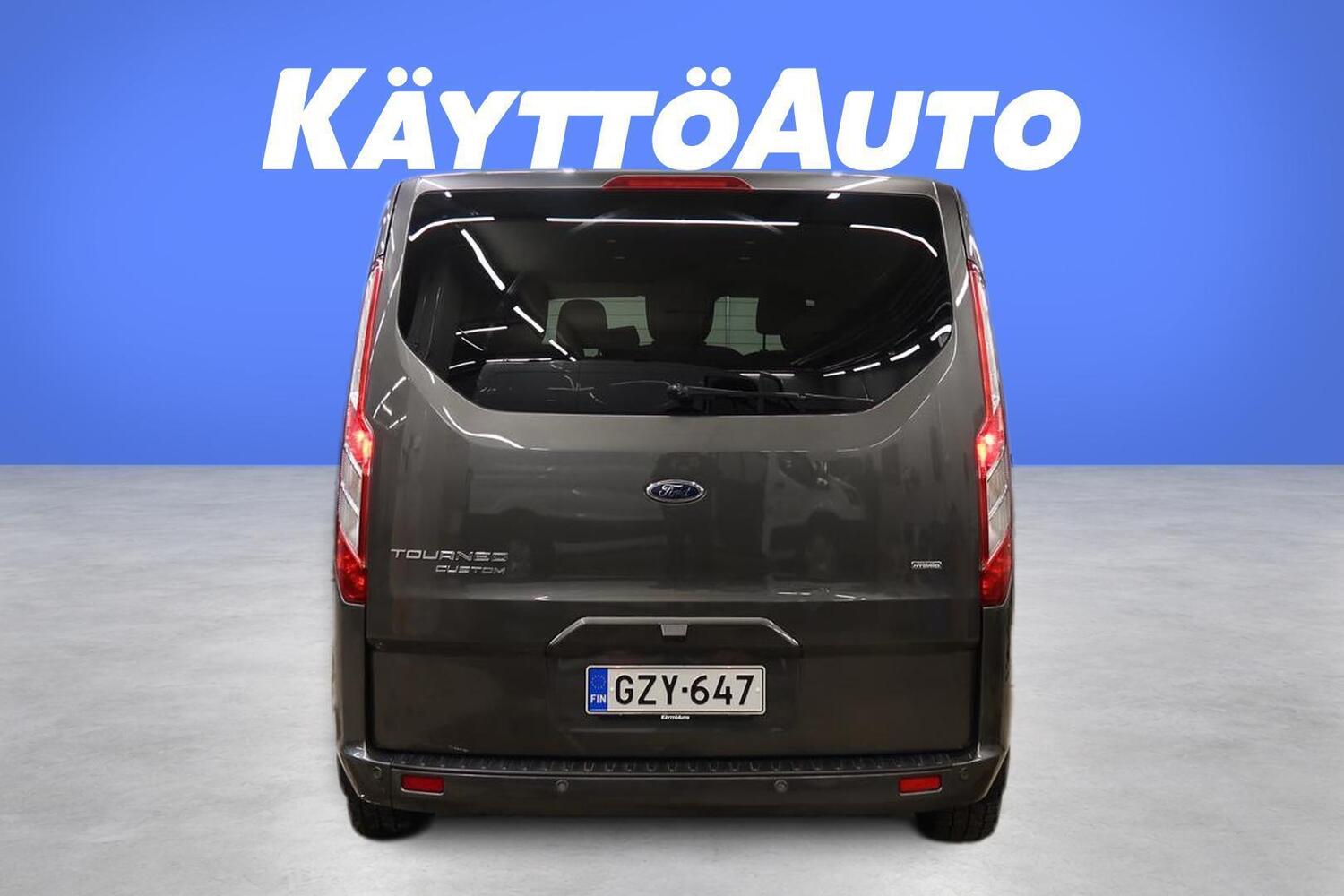 Ford Tourneo Custom vaihtoauto