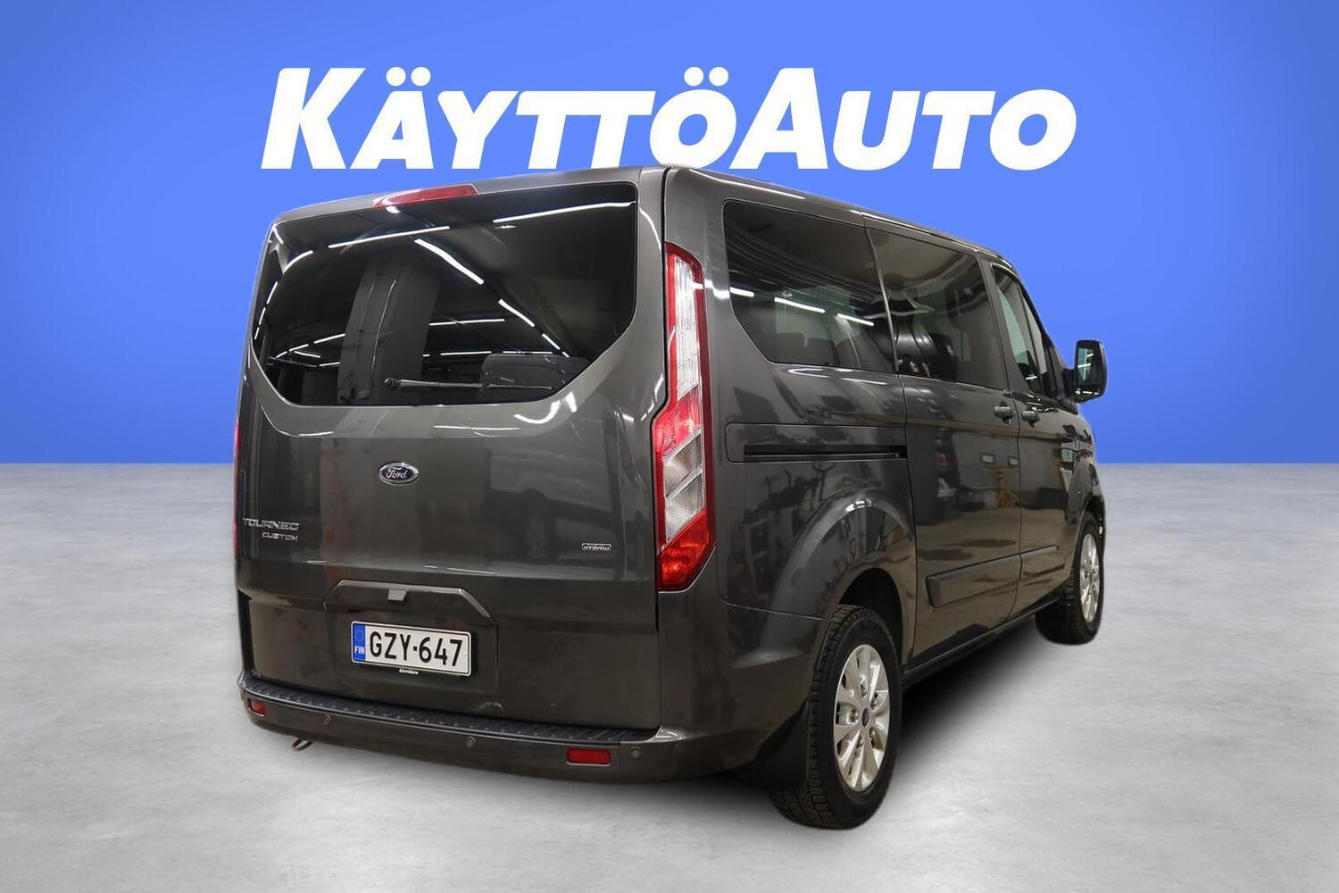 Ford Tourneo Custom vaihtoauto