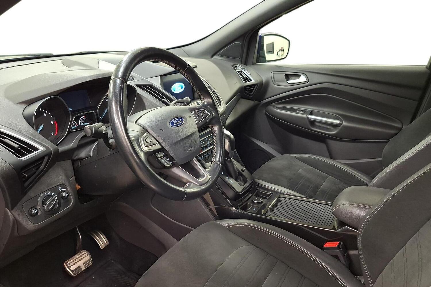 Ford Kuga vaihtoauto