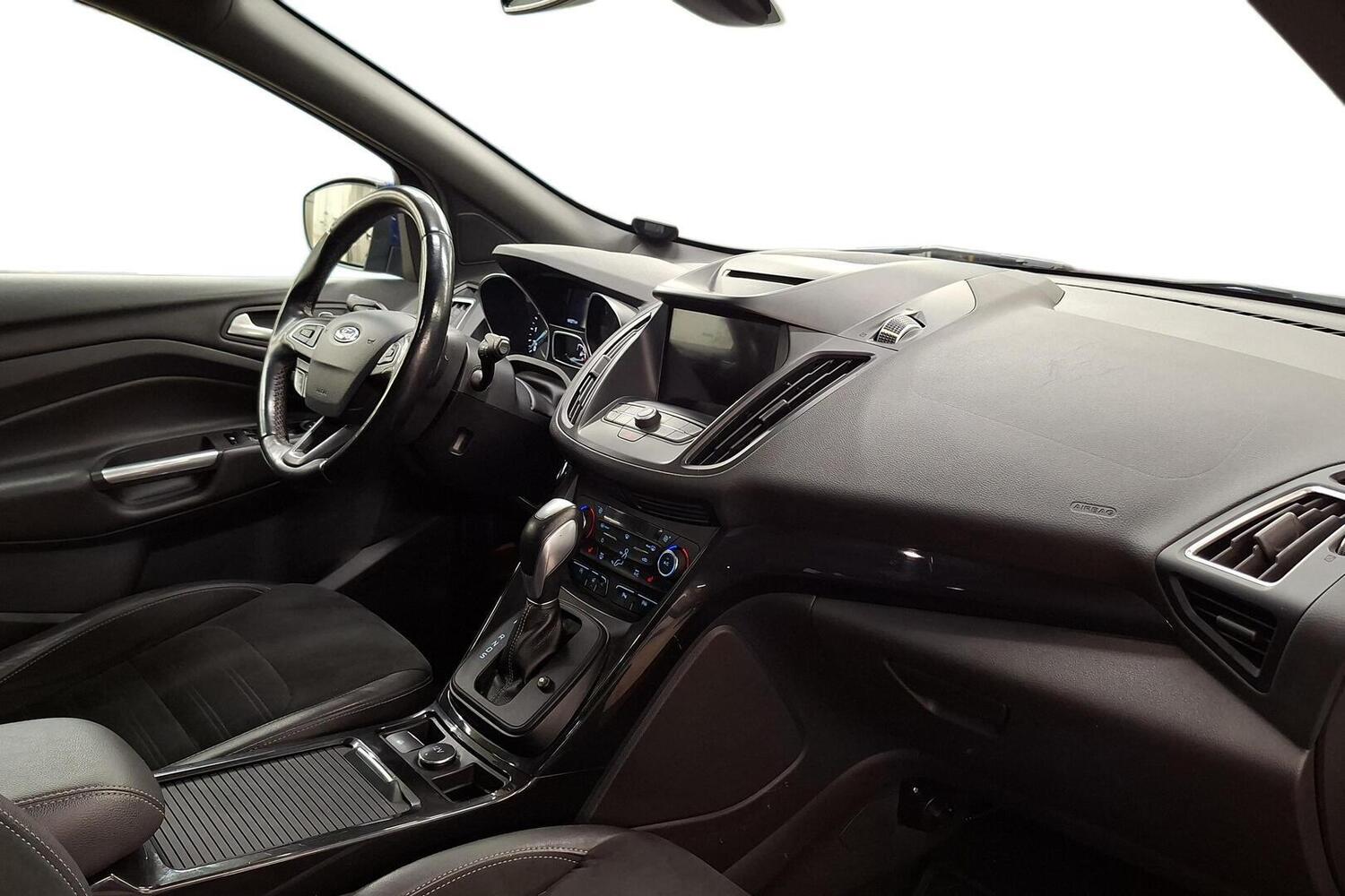 Ford Kuga vaihtoauto
