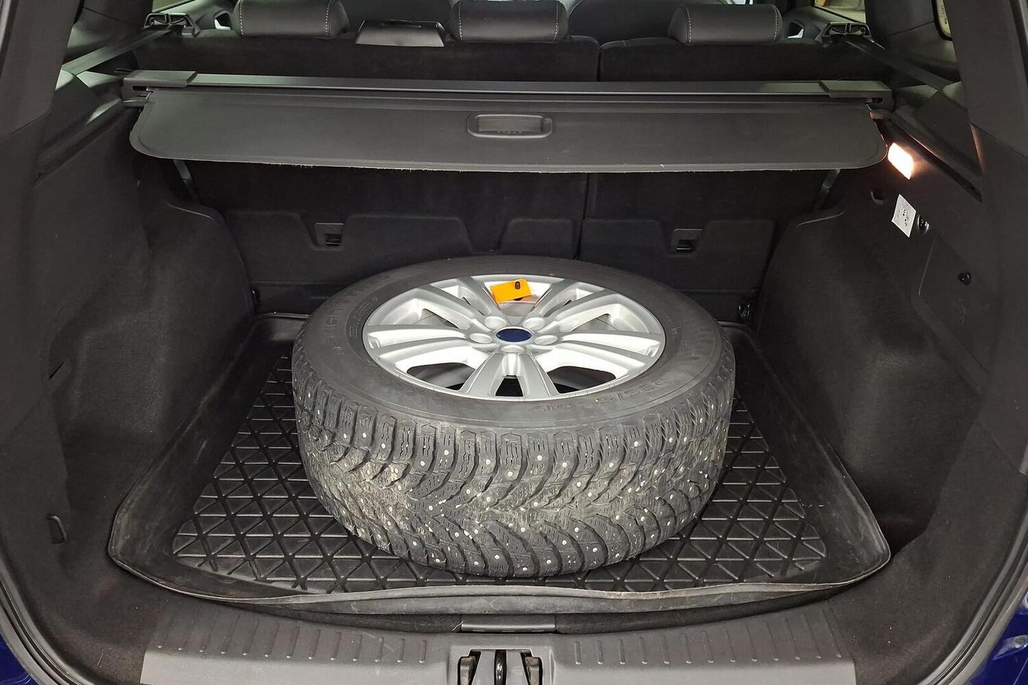 Ford Kuga vaihtoauto