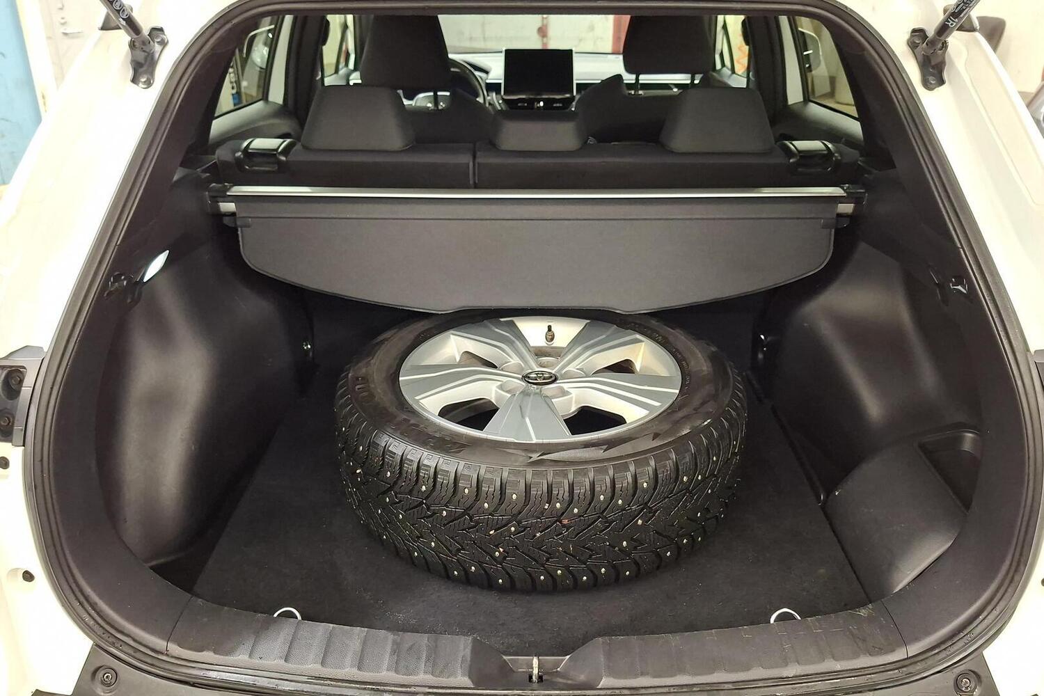 Toyota Corolla Cross vaihtoauto