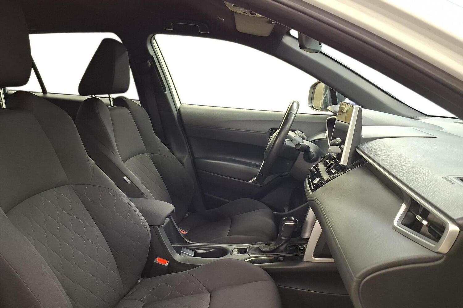 Toyota Corolla Cross vaihtoauto