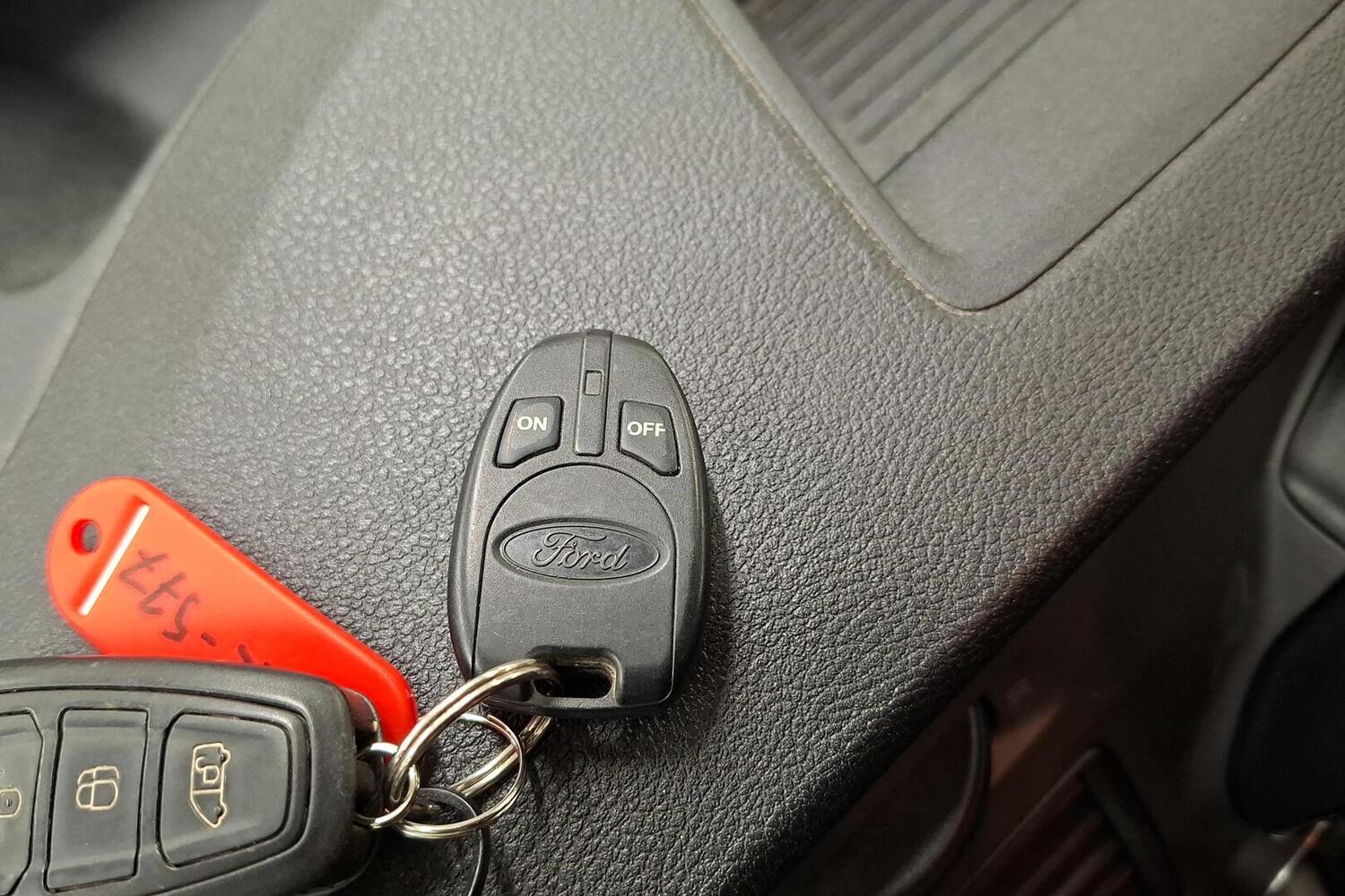 Ford Transit Custom vaihtoauto