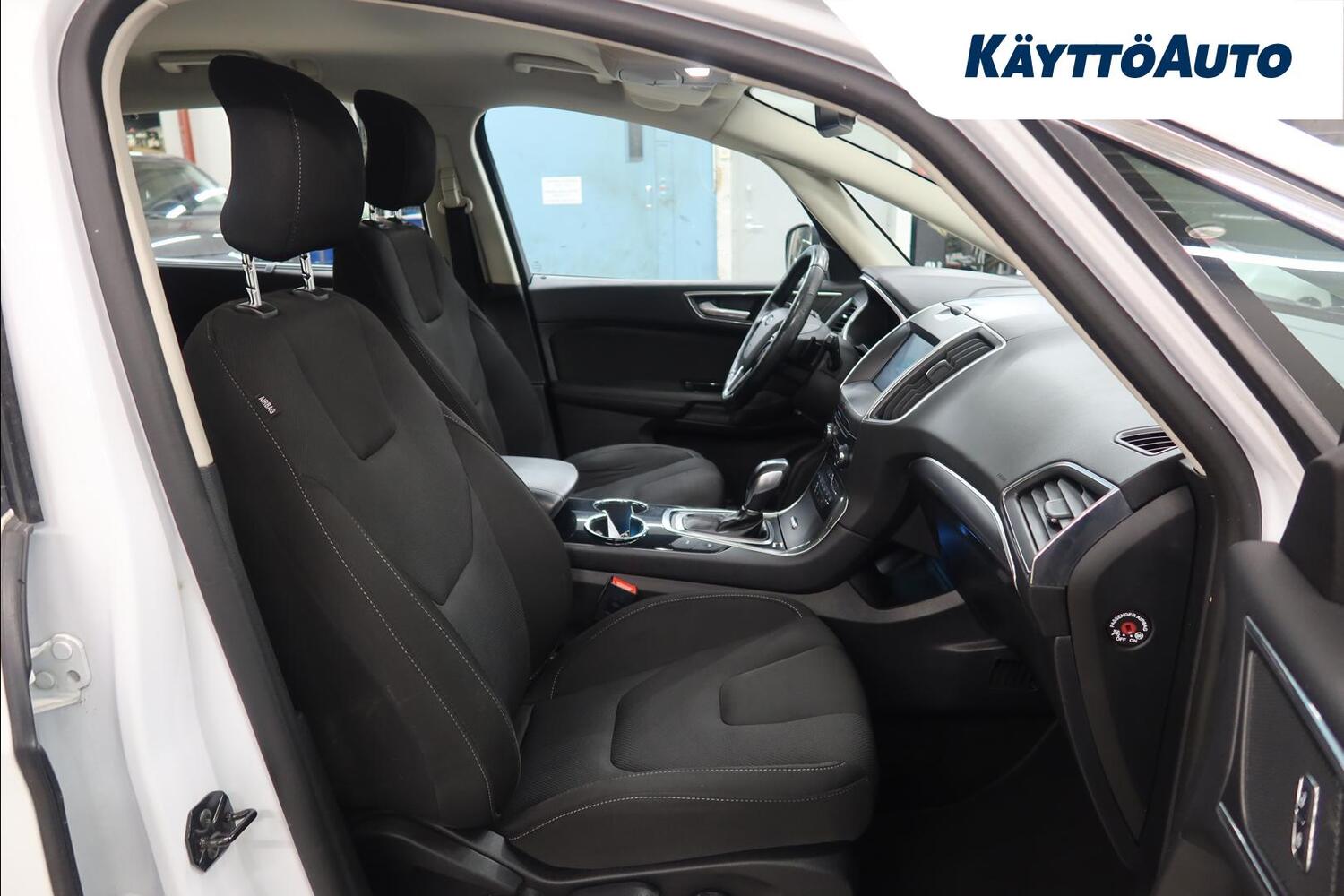 Ford S-MAX vaihtoauto