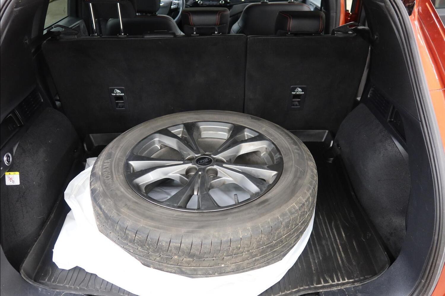 Ford Kuga vaihtoauto