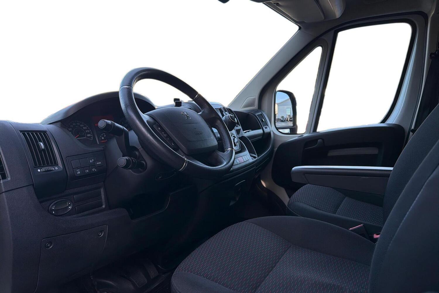 Peugeot Boxer vaihtoauto