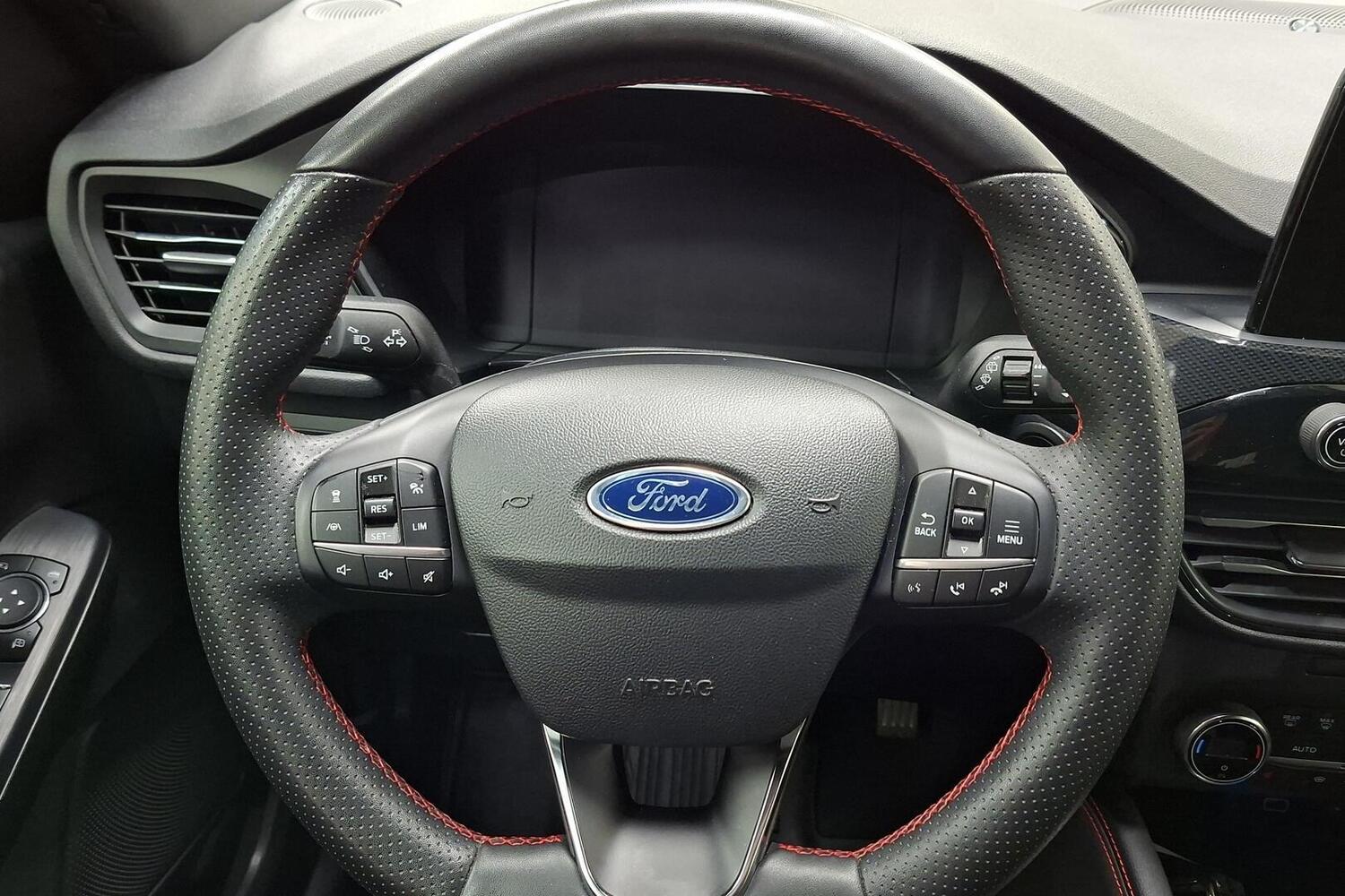 Ford Kuga vaihtoauto