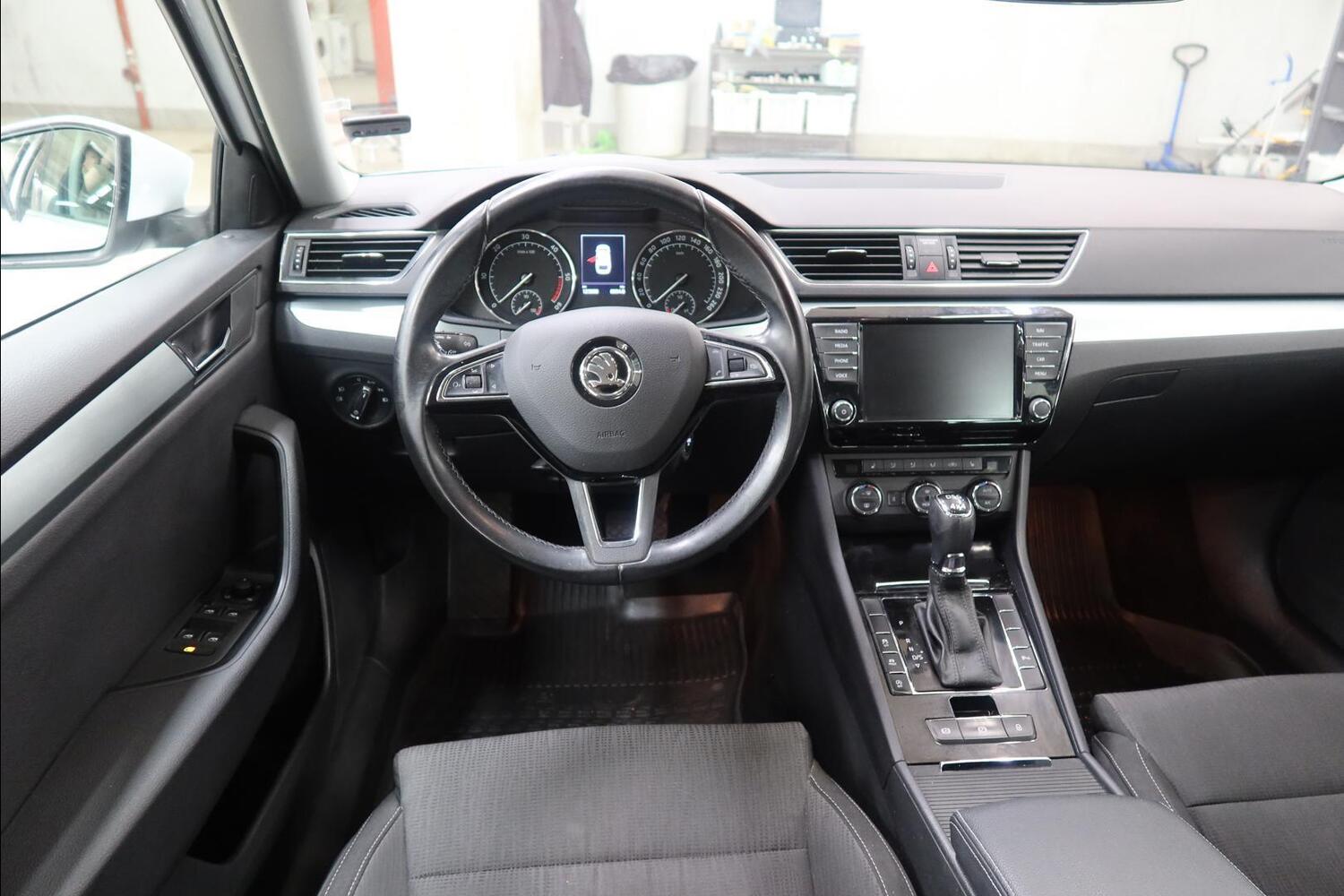 Skoda Superb vaihtoauto