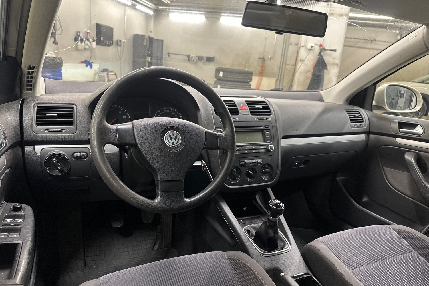 Volkswagen Jetta vaihtoauto