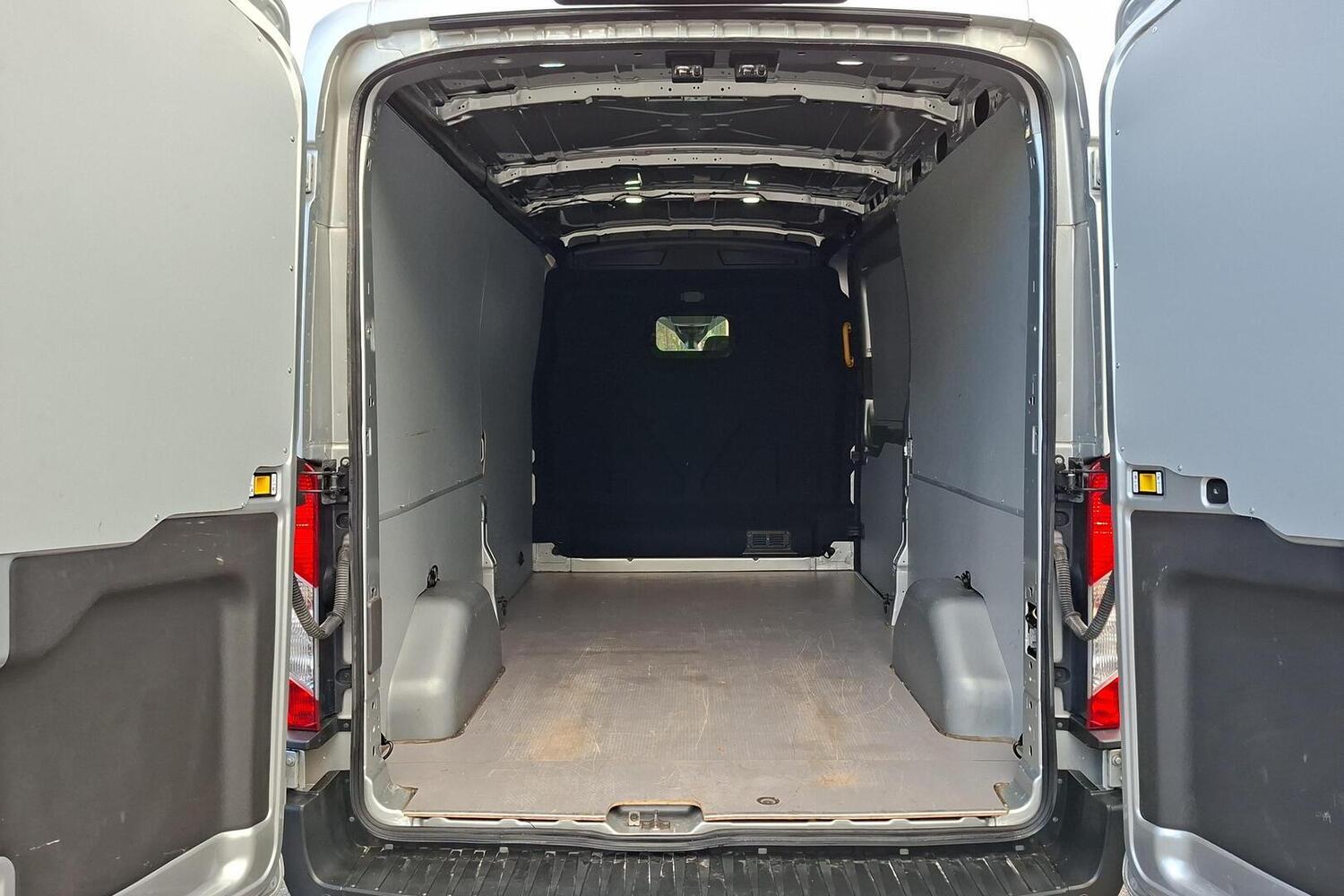 Ford Transit vaihtoauto