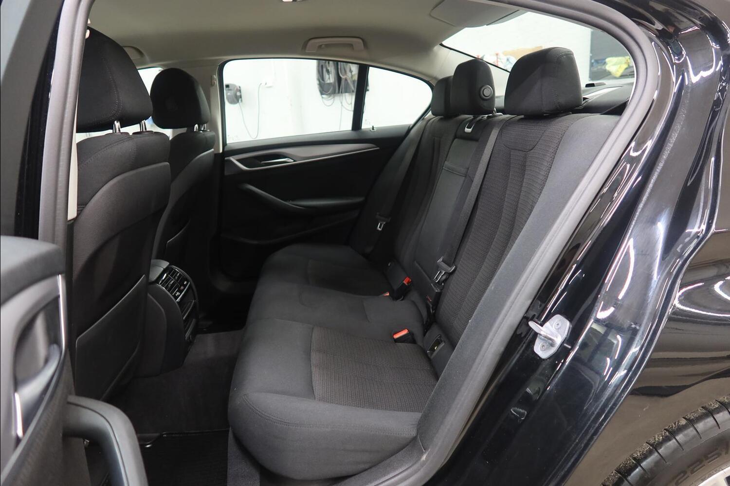 BMW 518 vaihtoauto