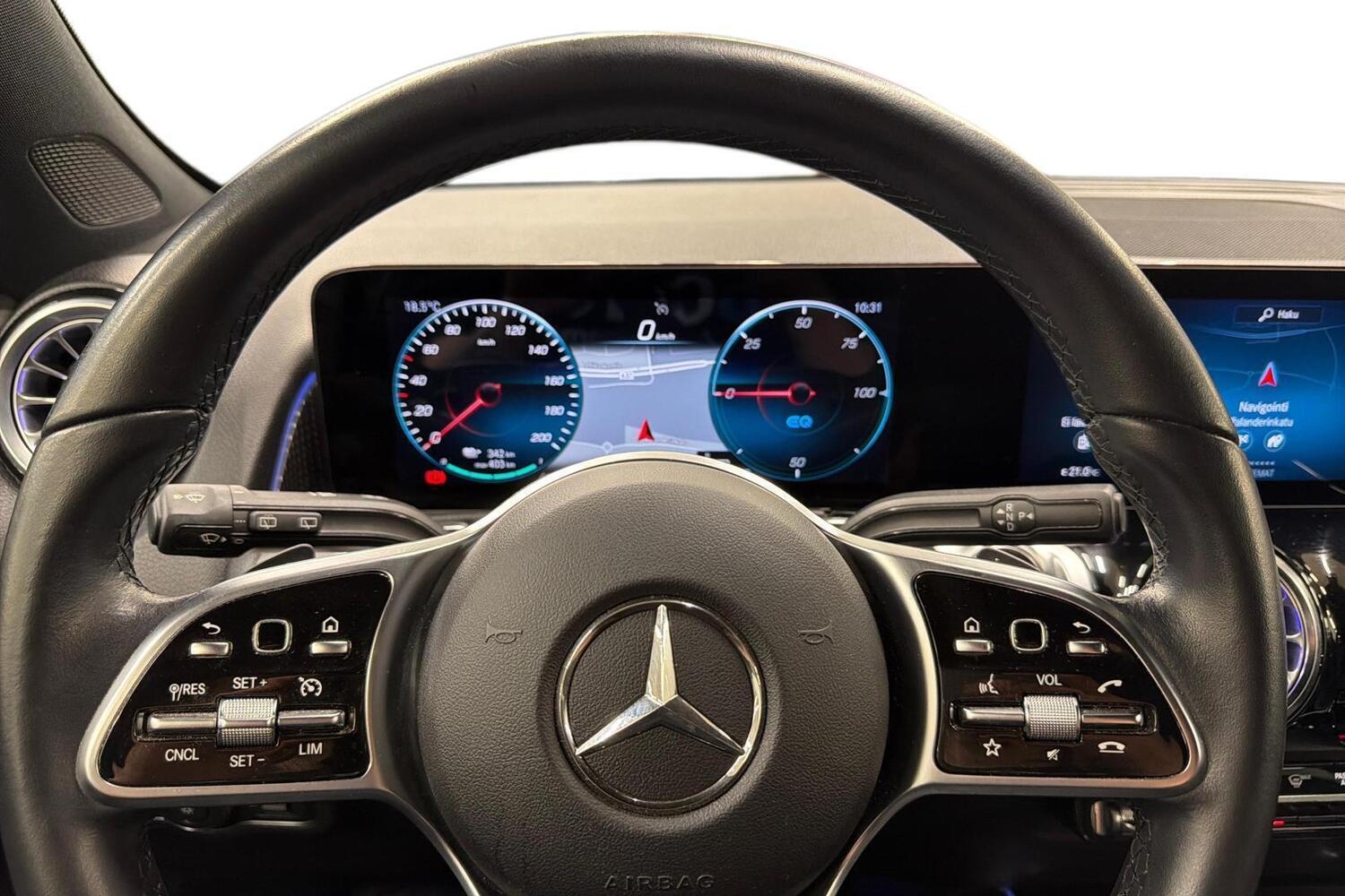 Mercedes-Benz EQB vaihtoauto