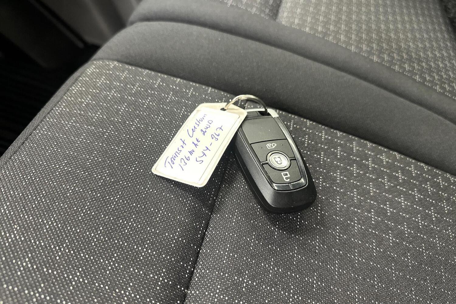 Ford Transit Custom vaihtoauto