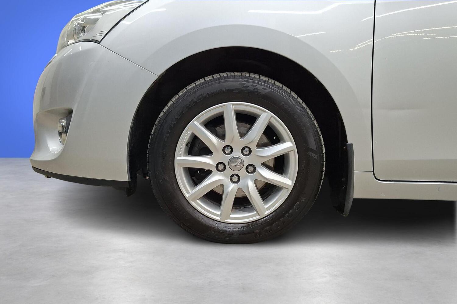 Toyota Verso vaihtoauto