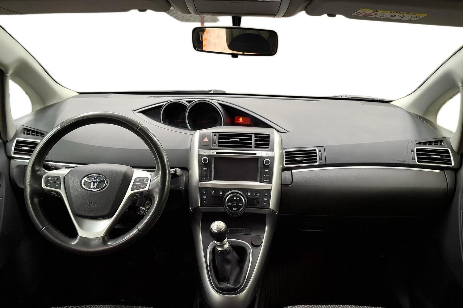 Toyota Verso vaihtoauto