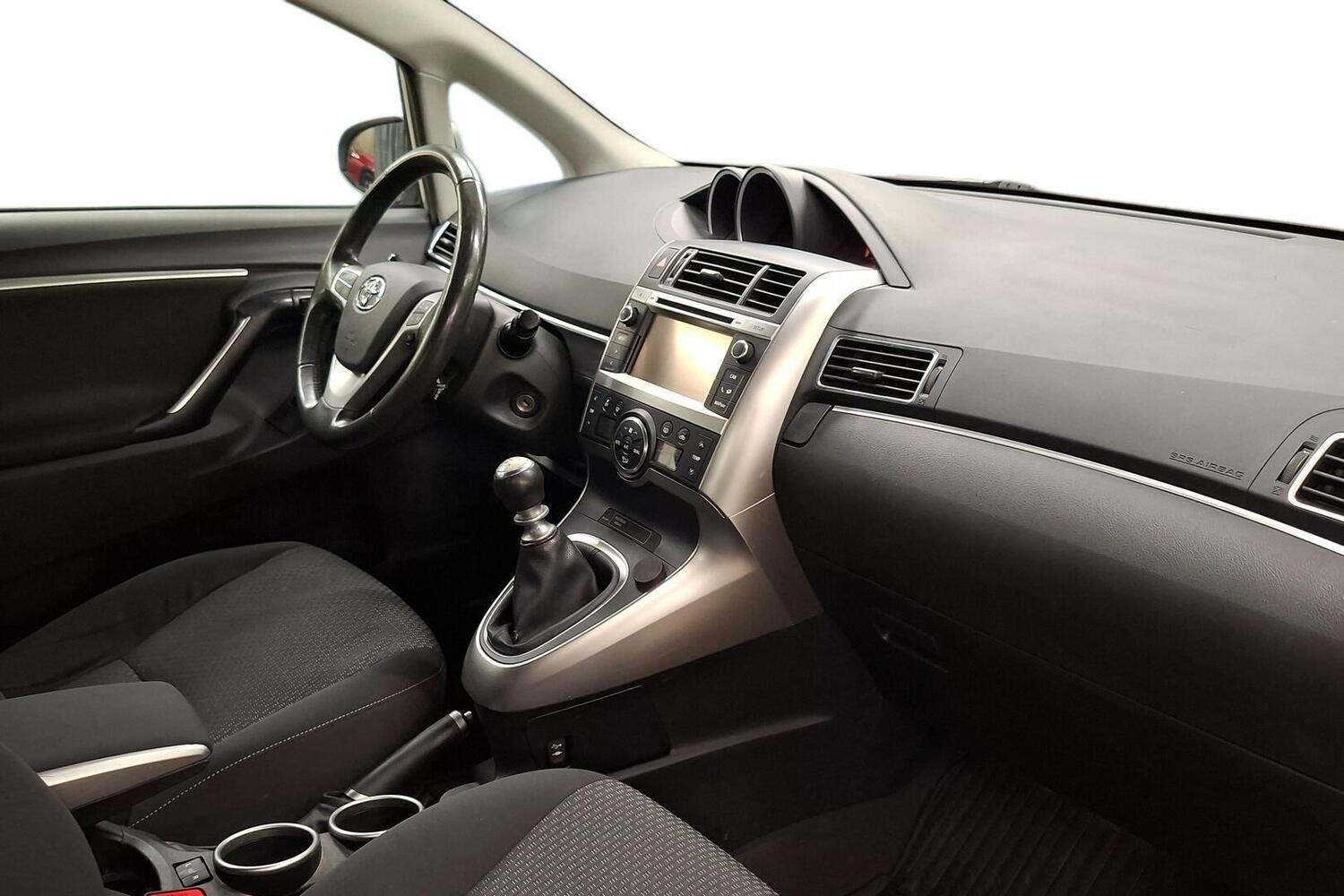 Toyota Verso vaihtoauto