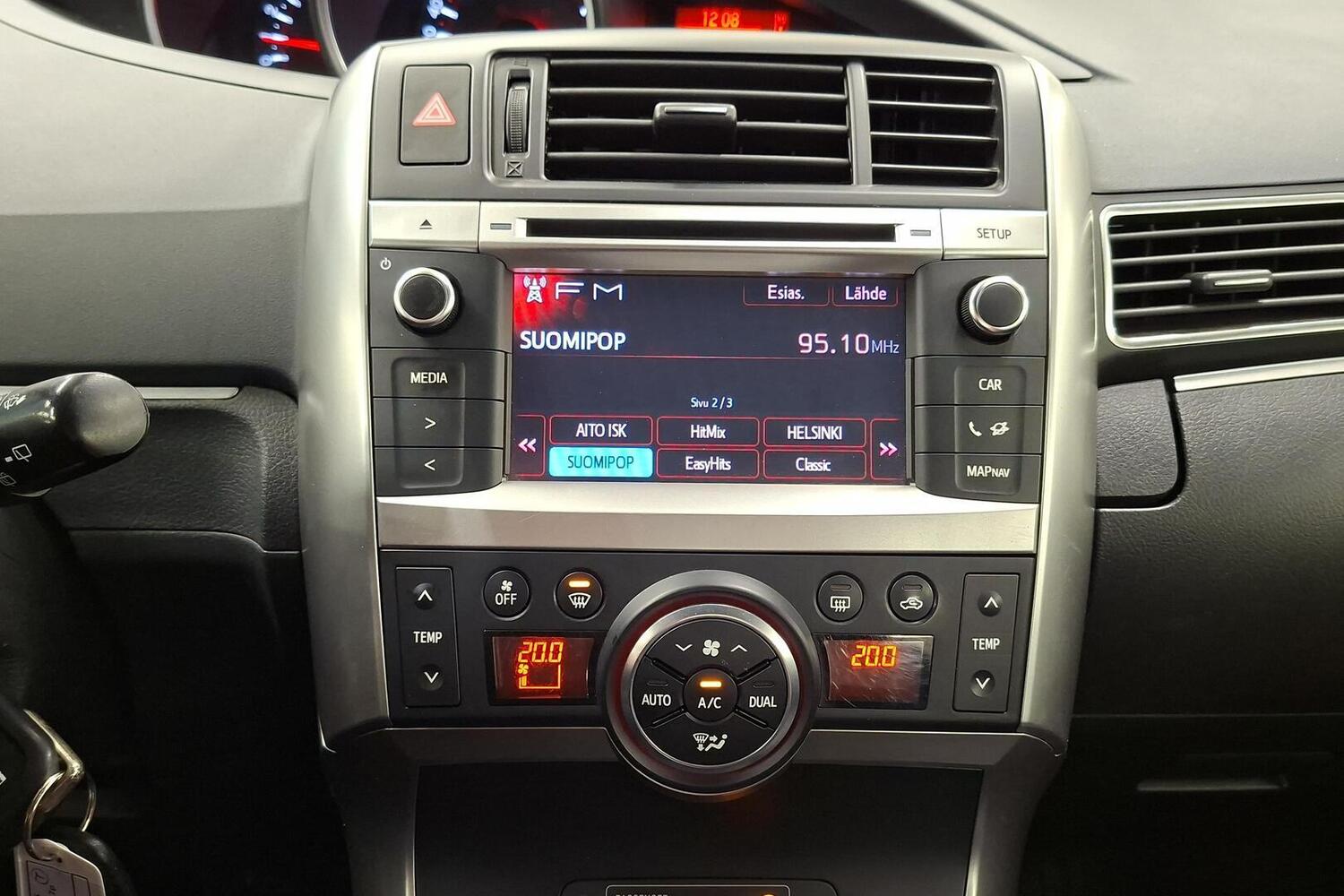 Toyota Verso vaihtoauto