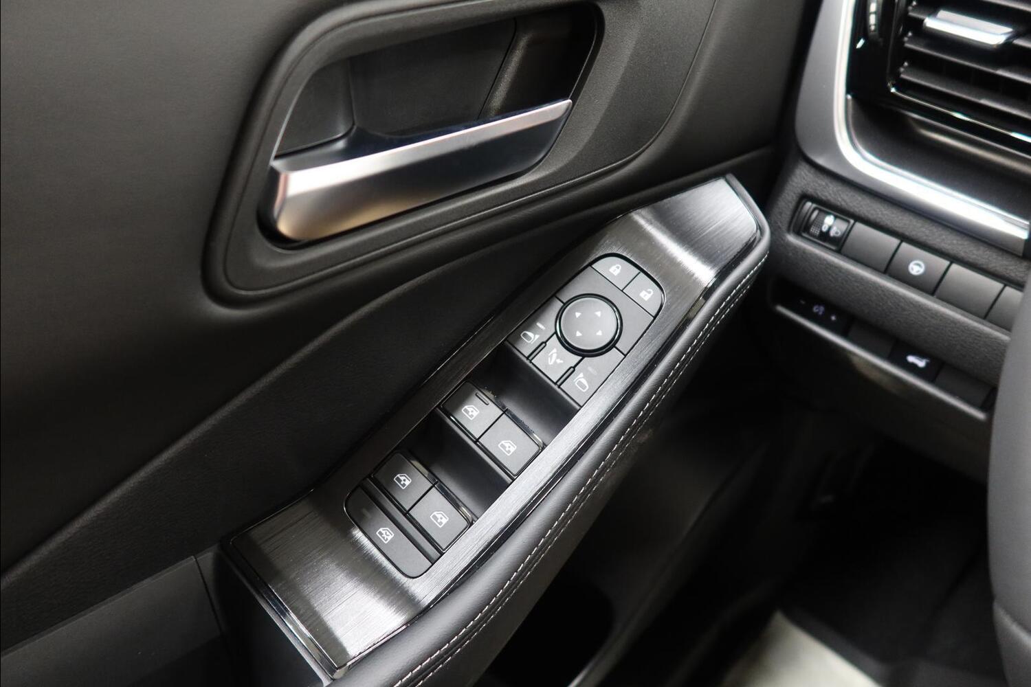 Nissan X-Trail vaihtoauto