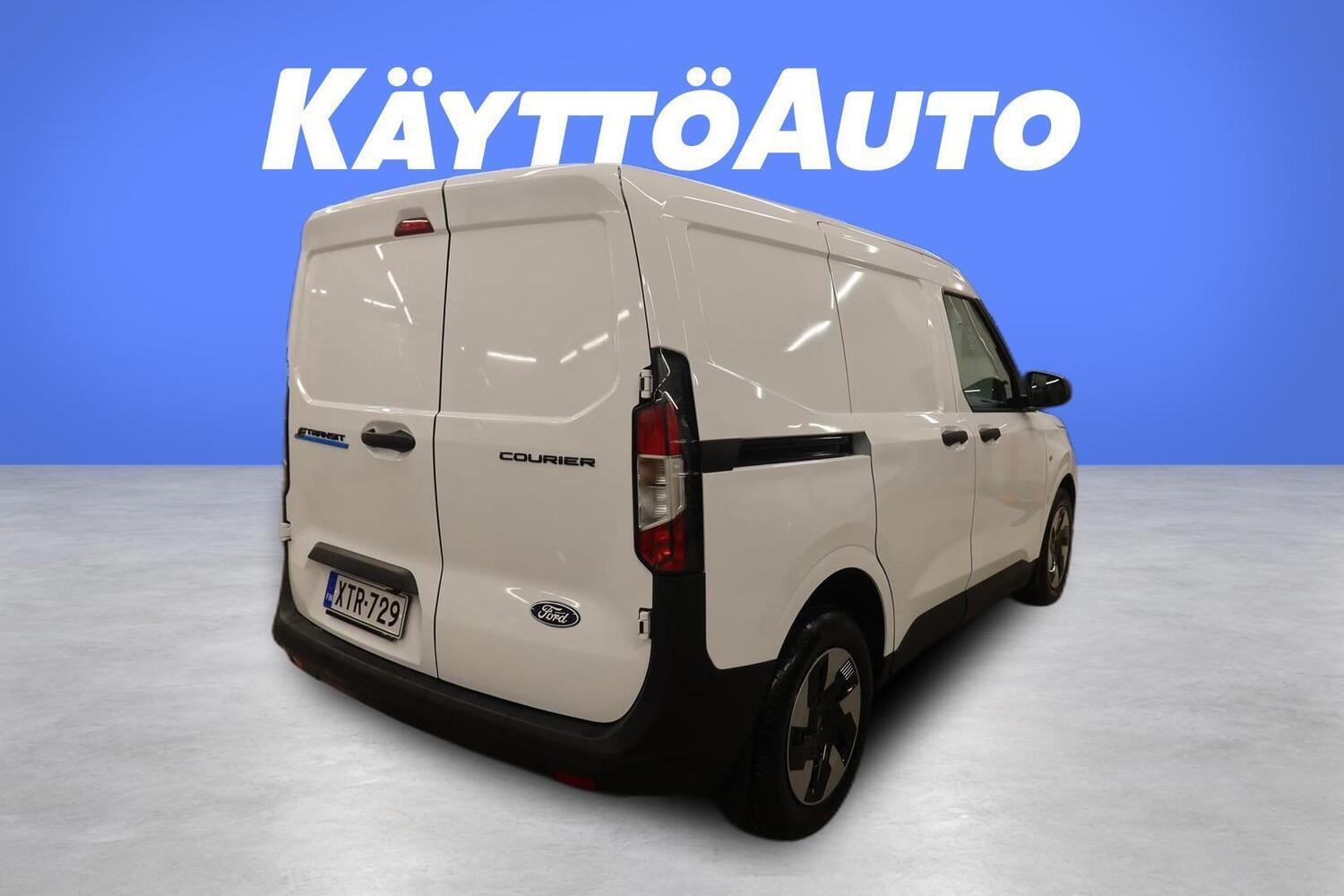 Ford Transit Courier vaihtoauto