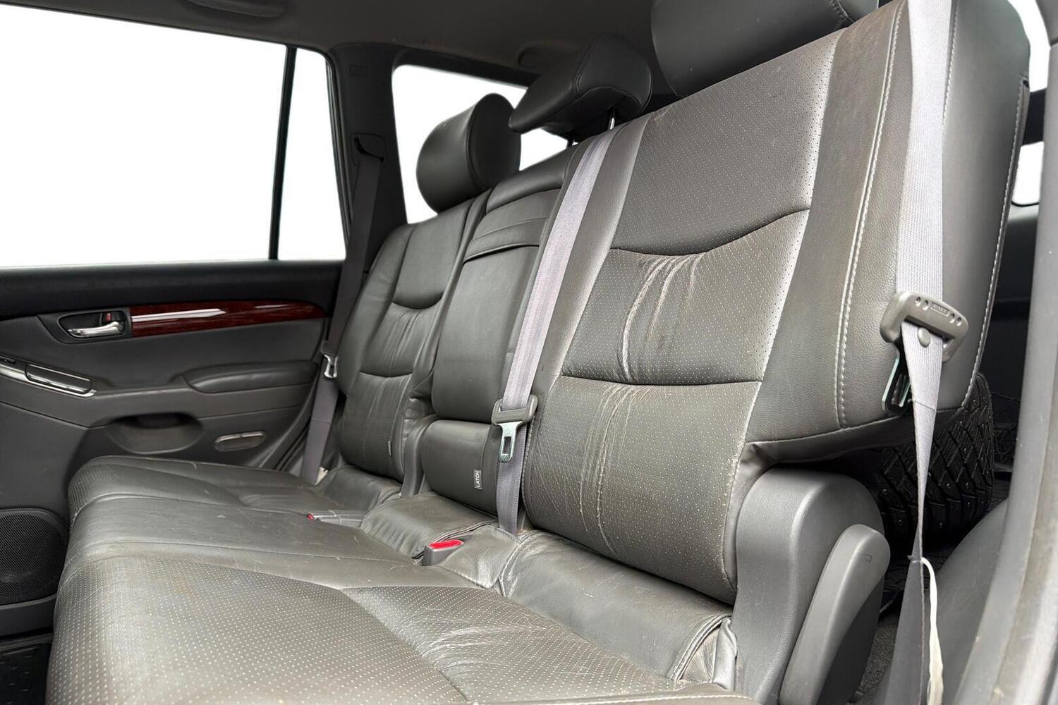 Toyota Land Cruiser vaihtoauto