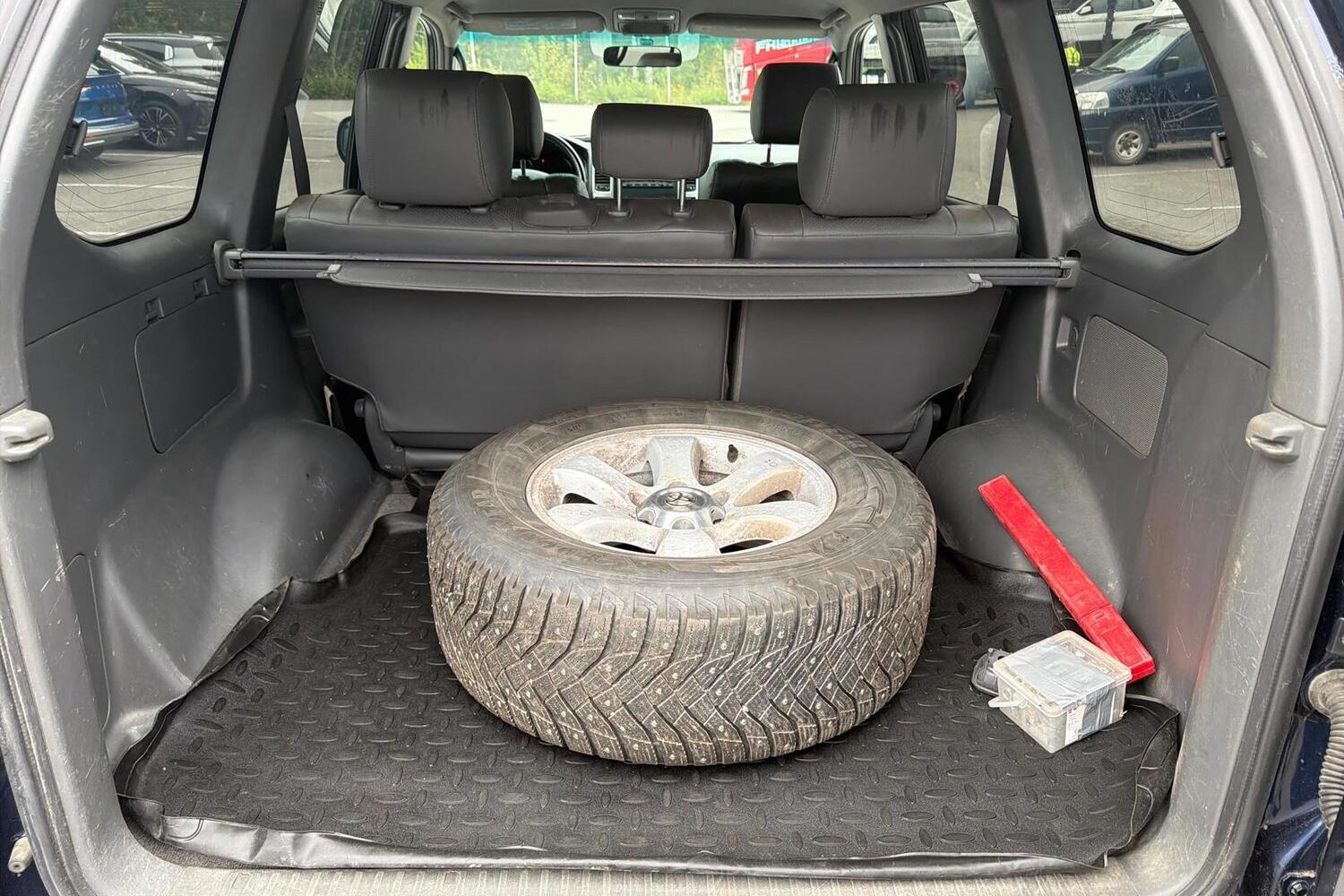Toyota Land Cruiser vaihtoauto
