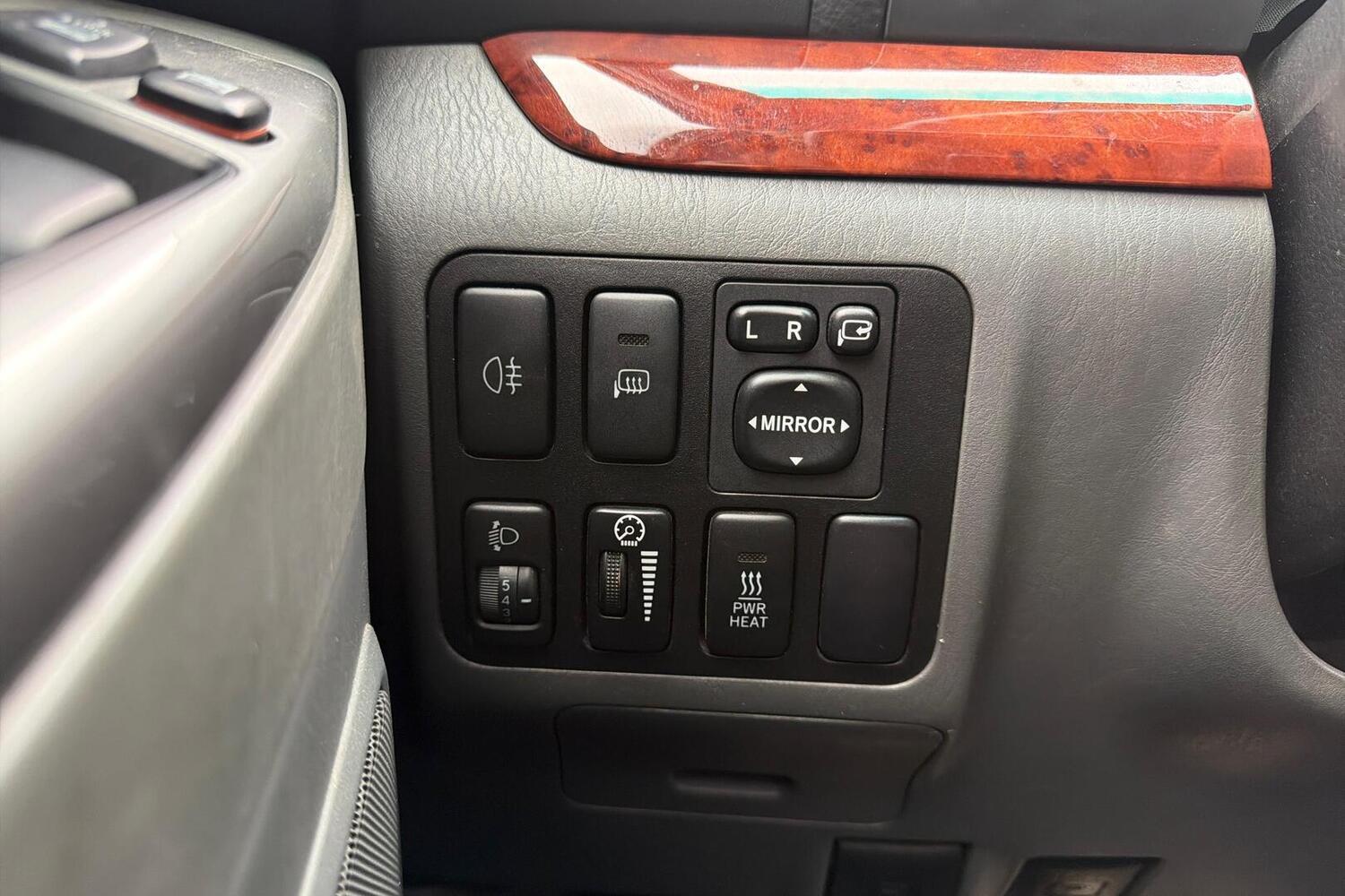 Toyota Land Cruiser vaihtoauto