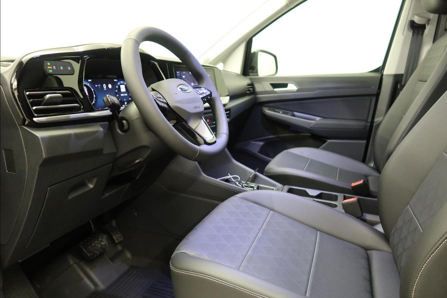 Ford Transit Connect vaihtoauto
