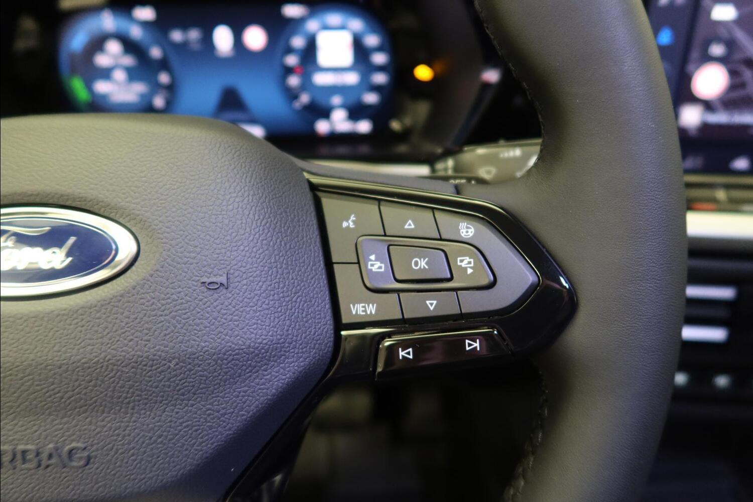 Ford Transit Connect vaihtoauto