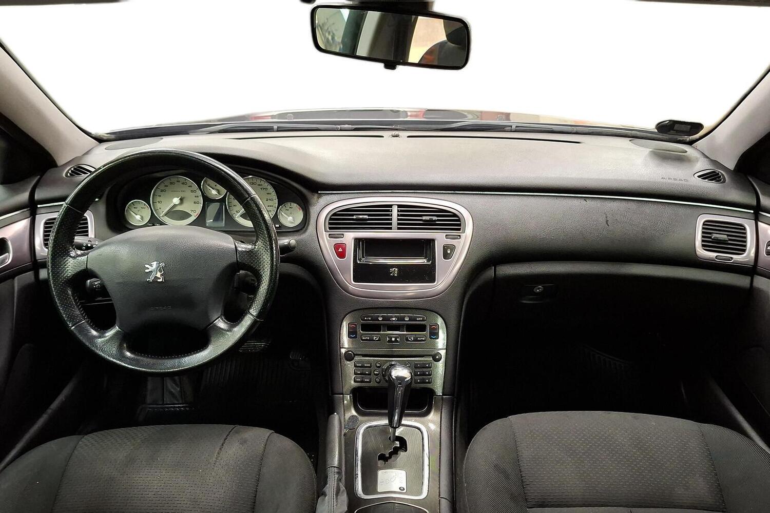 Peugeot 607 vaihtoauto